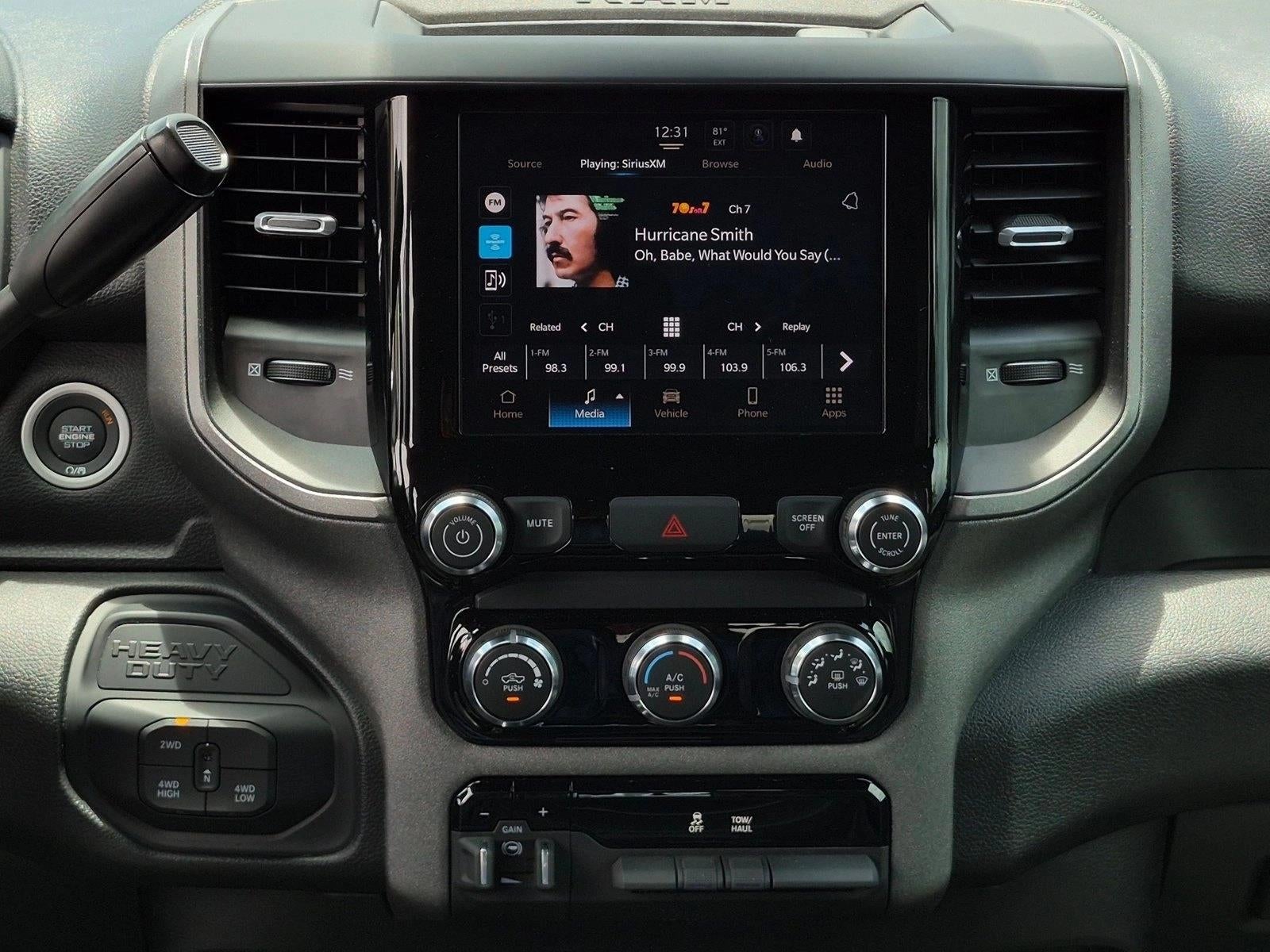 2025 RAM 2500 Tradesman 4x4 Crew Cab 8' Box