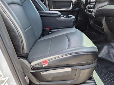 2025 RAM 2500 Tradesman 4x4 Crew Cab 8' Box