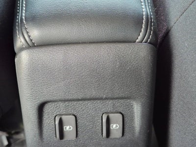 2022 Nissan Kicks SR FWD