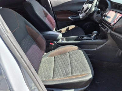 2022 Nissan Kicks SR FWD