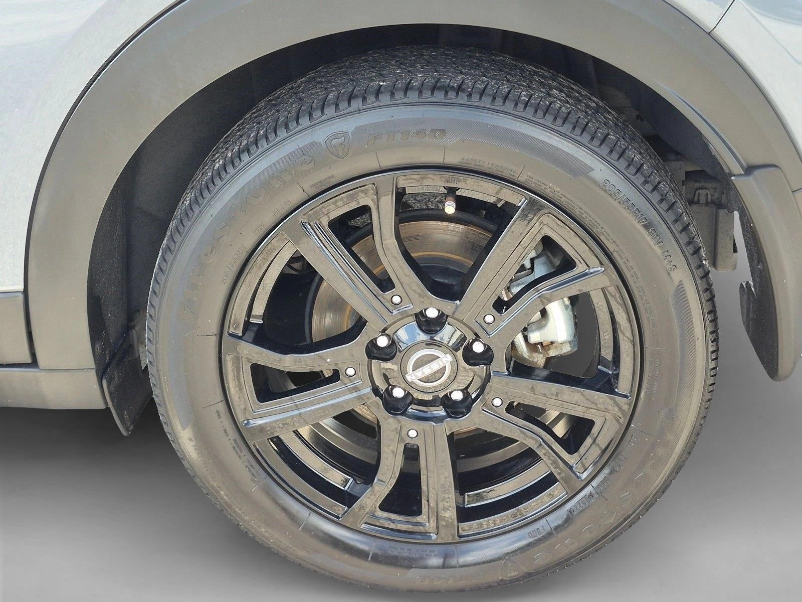 2022 Nissan Kicks SR FWD