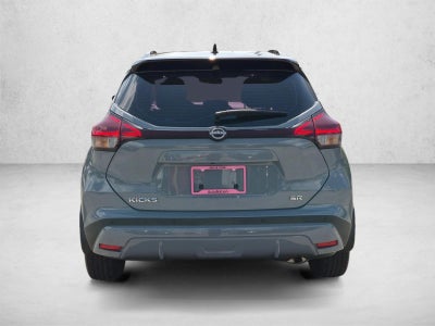 2022 Nissan Kicks SR FWD