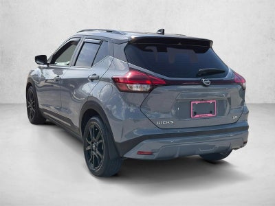2022 Nissan Kicks SR FWD