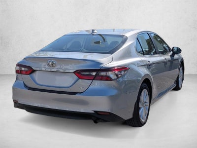 2023 Toyota Camry LE Auto (SE)