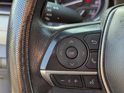 2023 Toyota Camry LE Auto (SE)