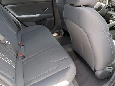 2022 Hyundai ELANTRA SEL IVT