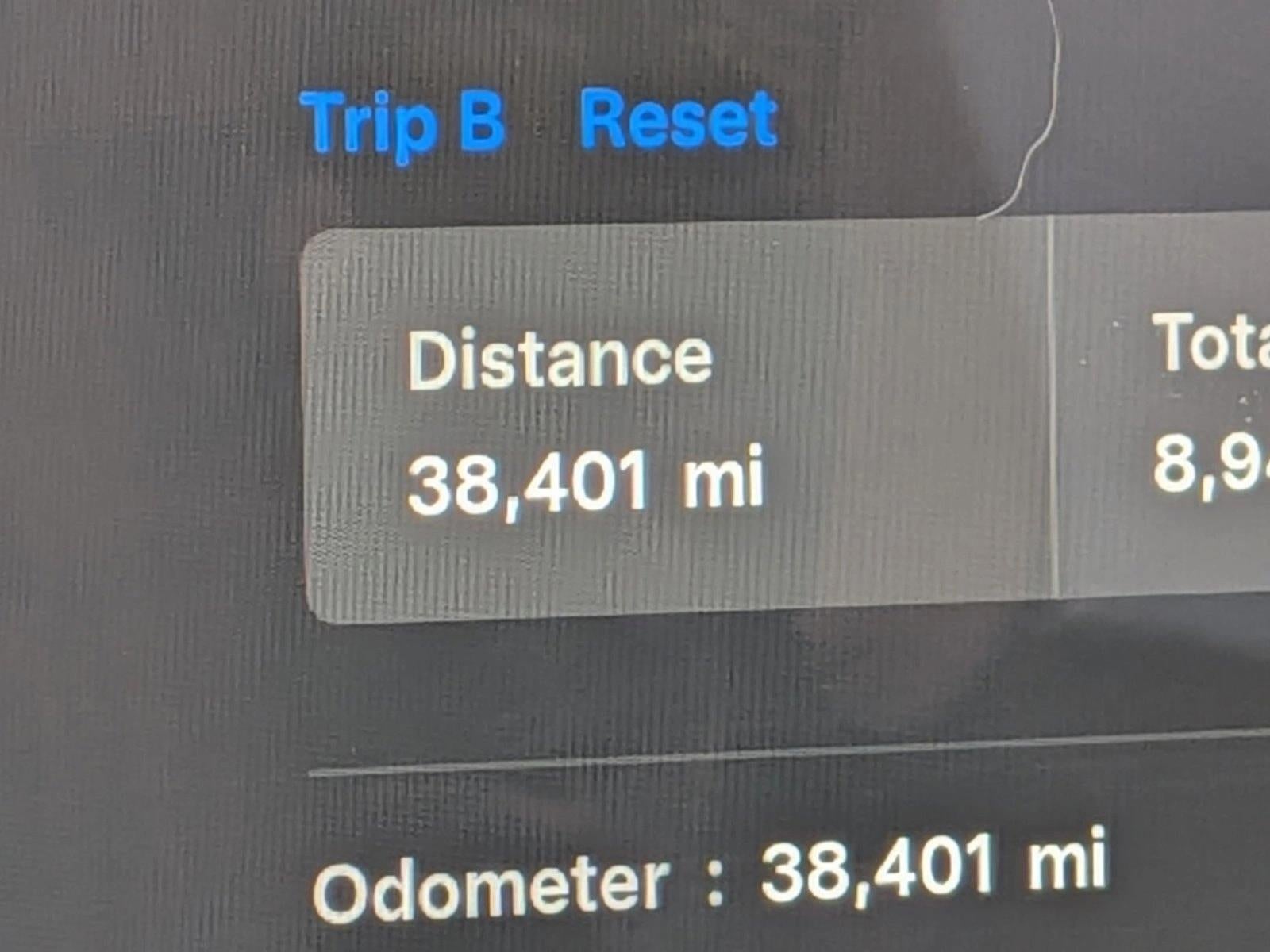 2022 Tesla Model 3 RWD