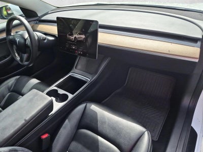 2023 Tesla Model 3 RWD