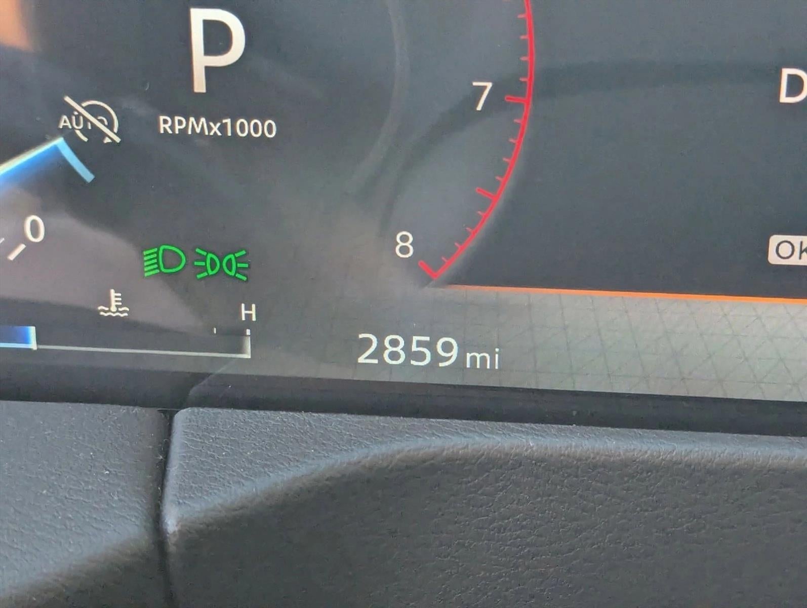 2025 Nissan Armada 4x2 SV