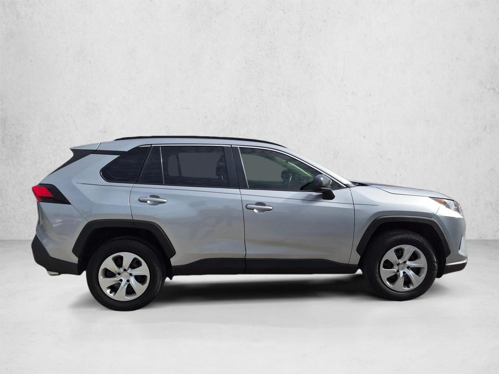 2020 Toyota RAV4 LE AWD (Natl)