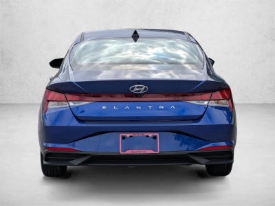 2022 Hyundai ELANTRA SEL IVT