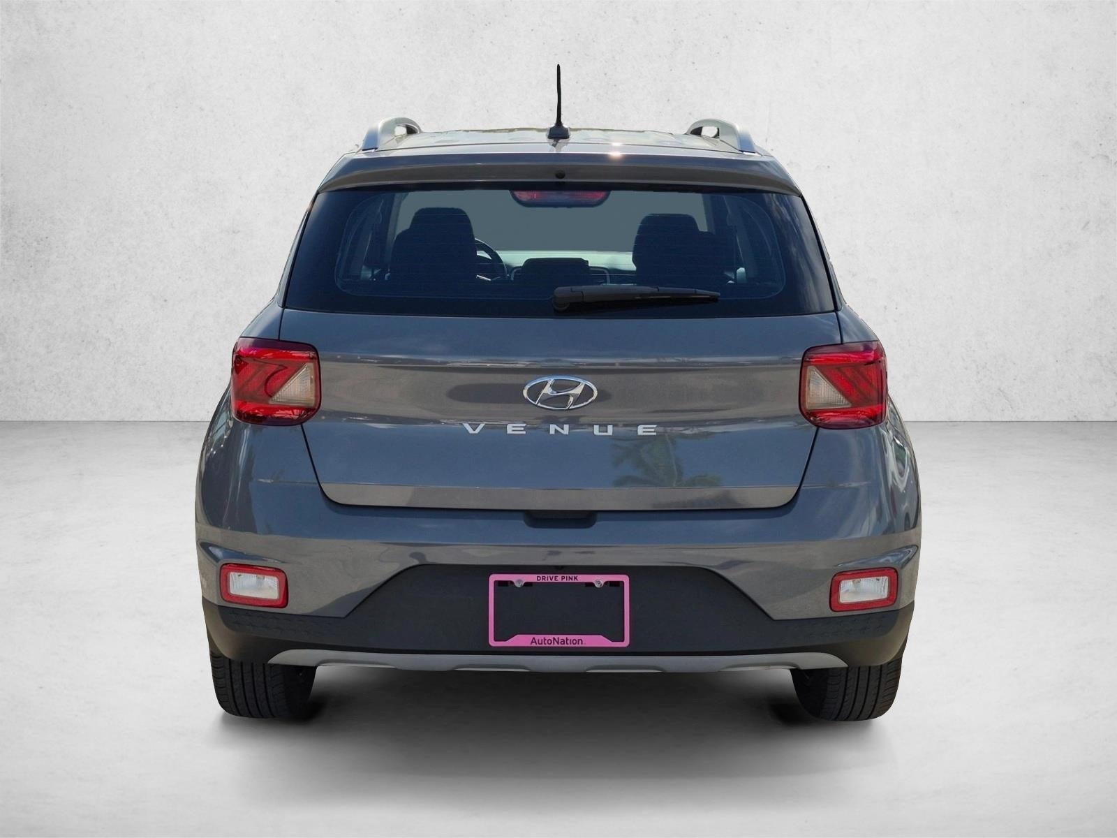 2023 Hyundai VENUE SEL IVT