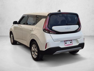2023 Kia Soul LX IVT