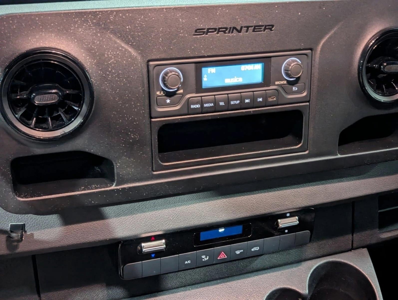 2025 Mercedes-Benz Sprinter Cargo Van 2500 Standard Roof I4 Diesel 144" RWD