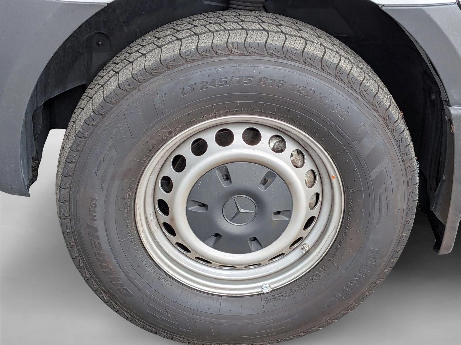 2025 Mercedes-Benz Sprinter Cargo Van 2500 Standard Roof I4 Diesel 144" RWD