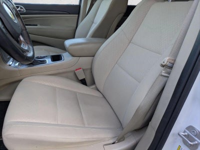 2019 Jeep Grand Cherokee Laredo E 4x2