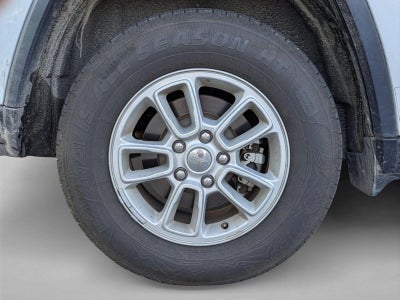 2019 Jeep Grand Cherokee Laredo E 4x2