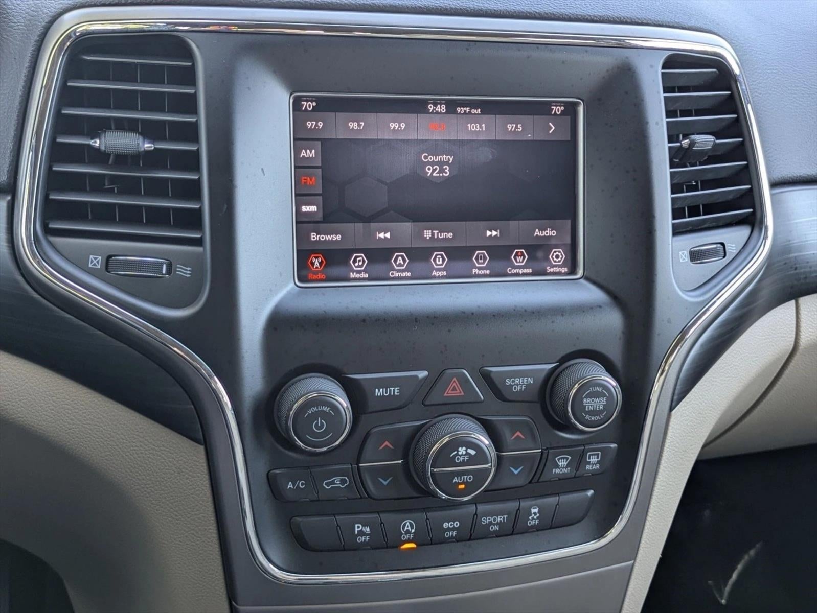 2019 Jeep Grand Cherokee Laredo E 4x2