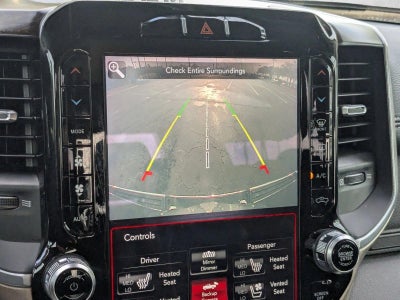 2021 RAM 1500 Laramie 4x2 Crew Cab 5'7" Box