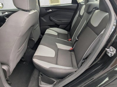 2014 Ford Focus 4dr Sdn SE