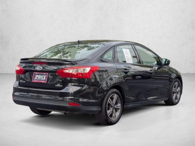 2014 Ford Focus 4dr Sdn SE