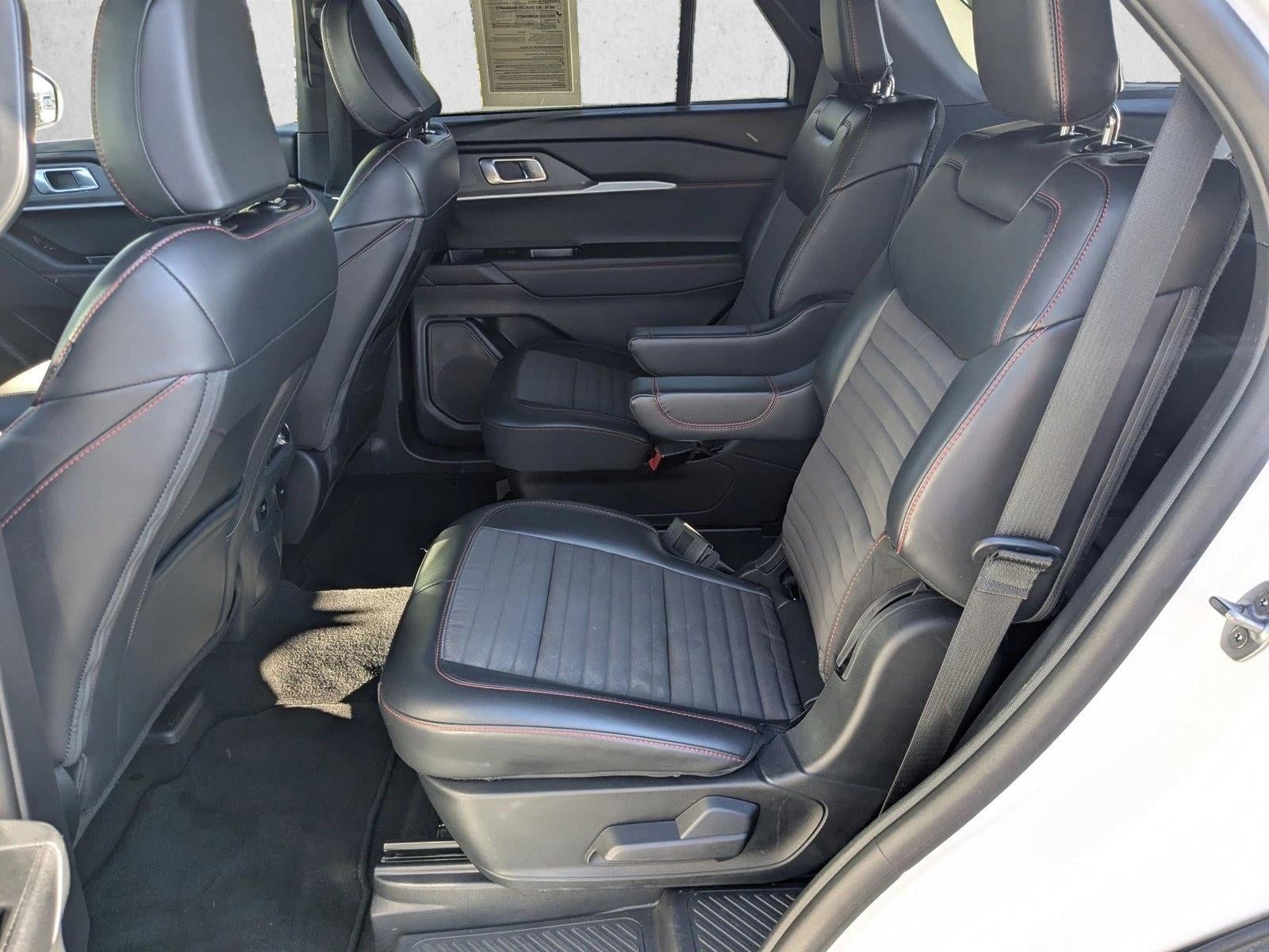 2025 Ford Explorer ST-Line 4WD