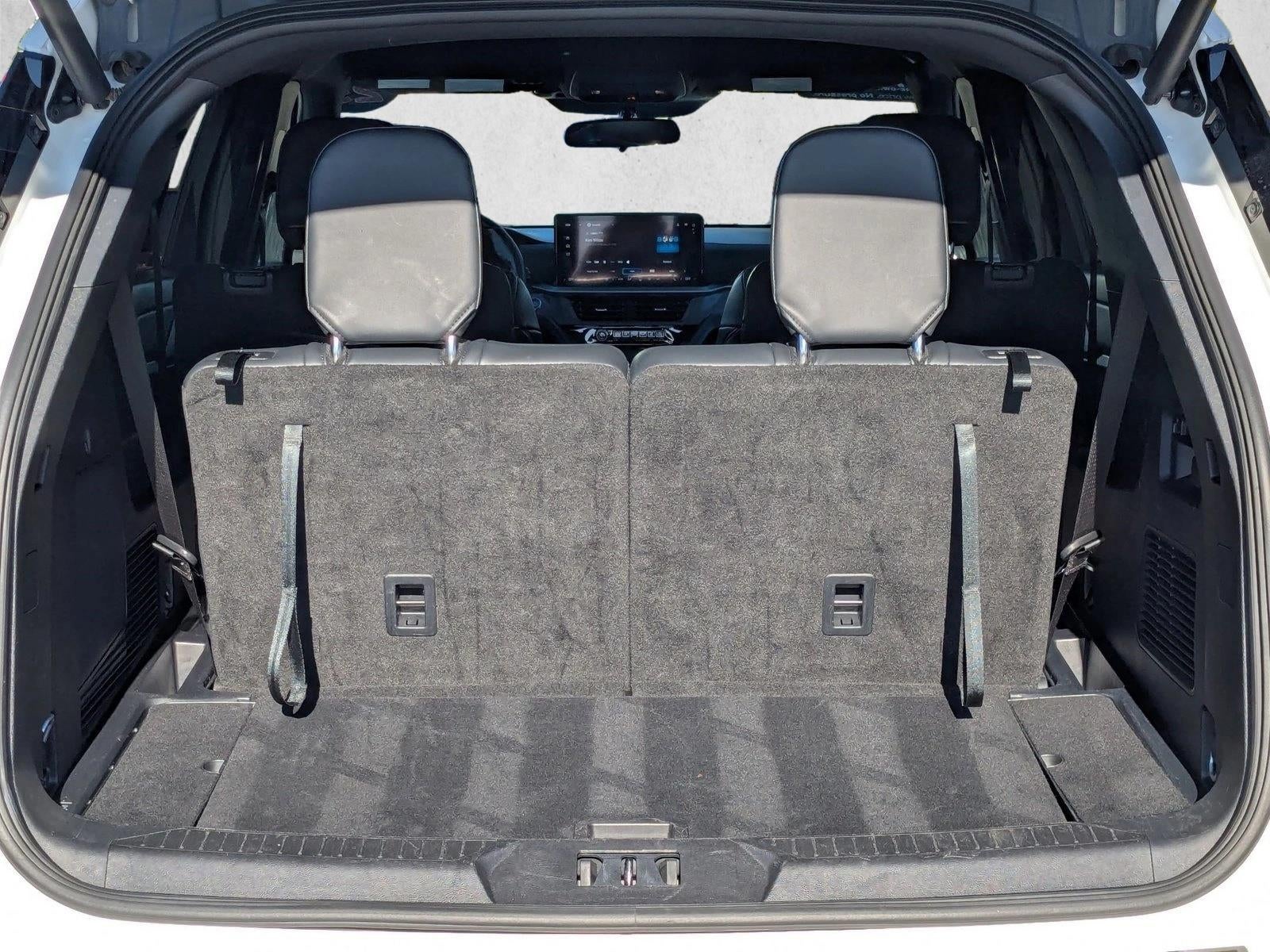 2025 Ford Explorer ST-Line 4WD