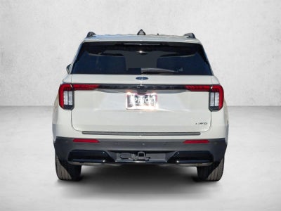 2025 Ford Explorer ST-Line 4WD