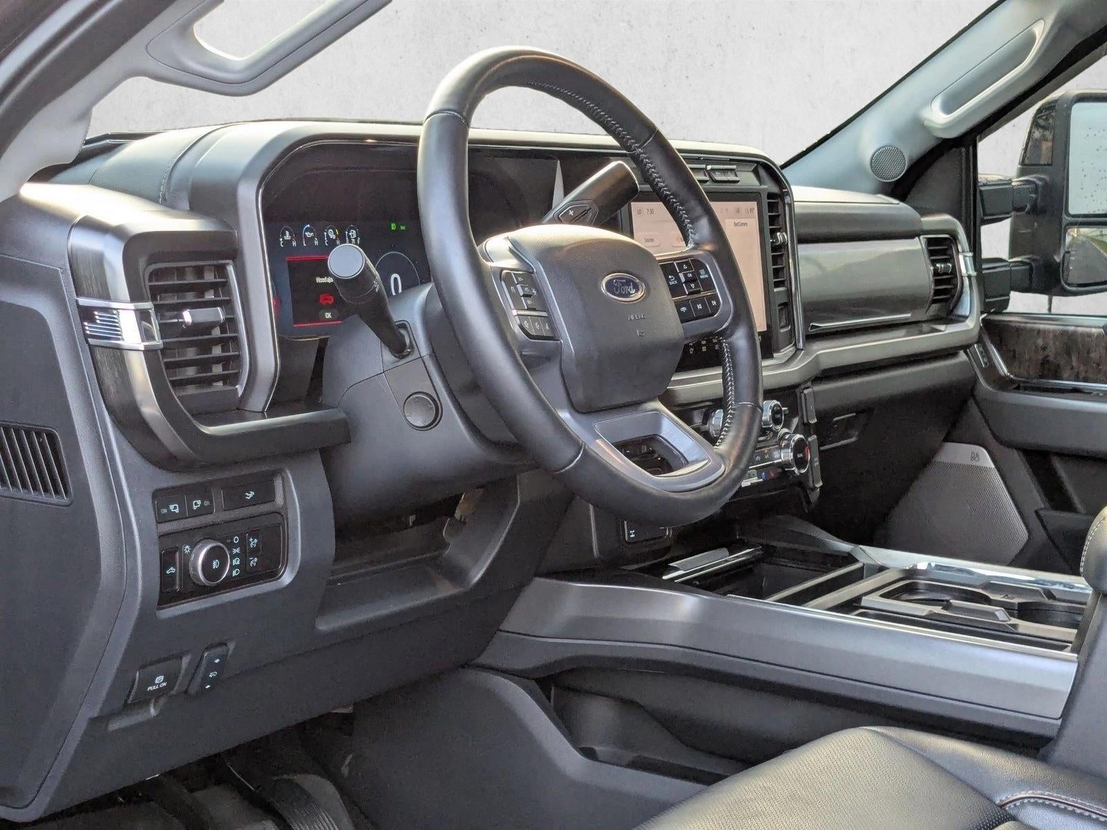 2024 Ford Super Duty F-250 SRW LARIAT 4WD Crew Cab 6.75' Box