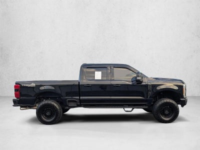 2024 Ford Super Duty F-250 SRW LARIAT 4WD Crew Cab 6.75' Box