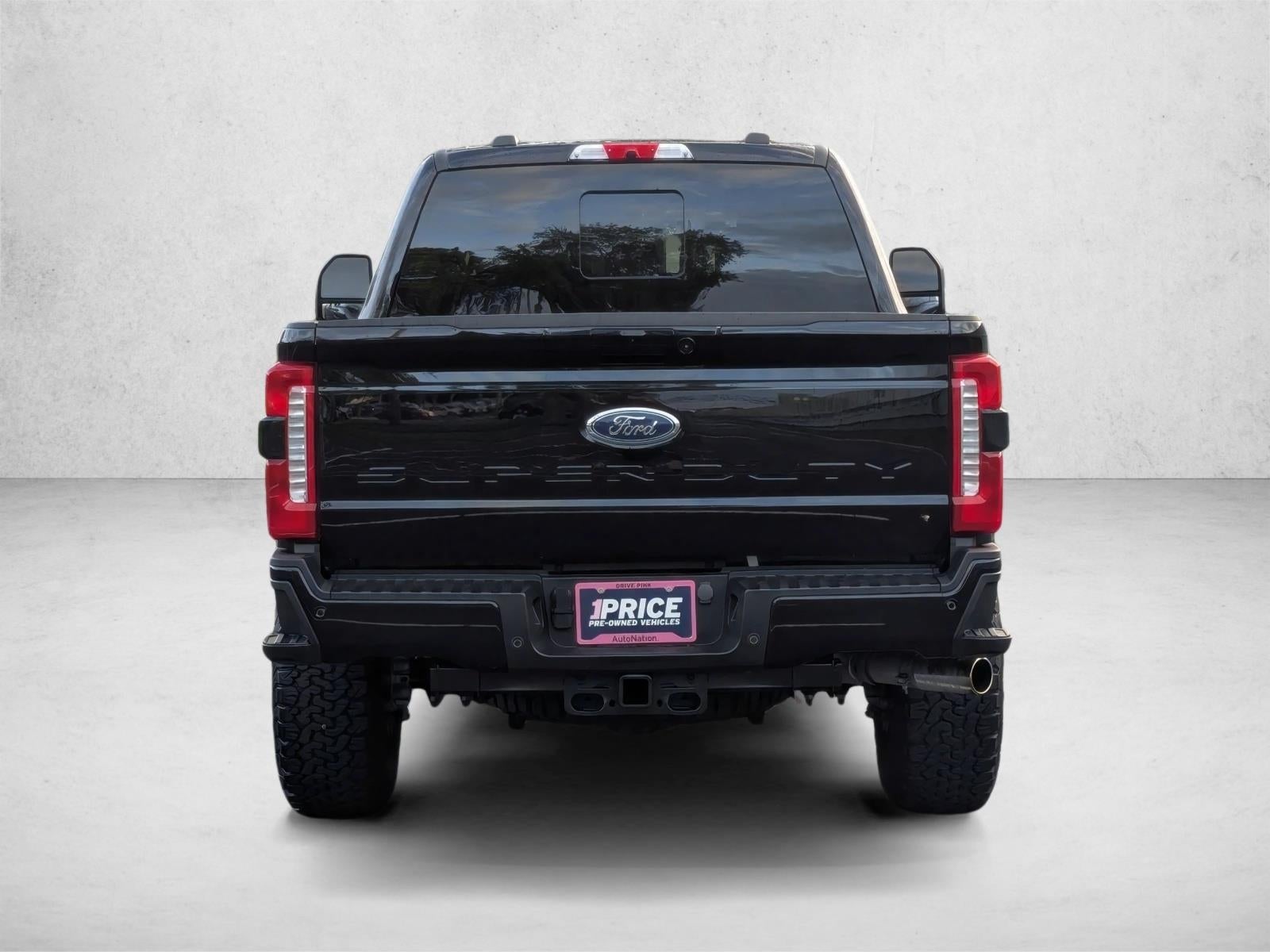 2024 Ford Super Duty F-250 SRW LARIAT 4WD Crew Cab 6.75' Box