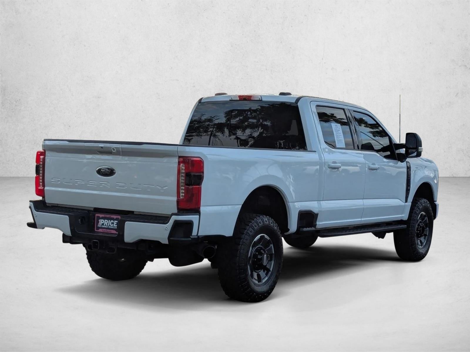 2024 Ford Super Duty F-250 SRW LARIAT 4WD Crew Cab 6.75' Box