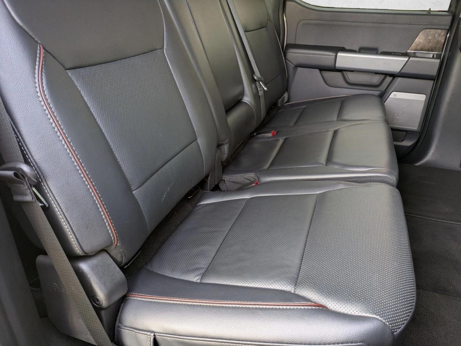 2024 Ford Super Duty F-250 SRW LARIAT 4WD Crew Cab 6.75' Box