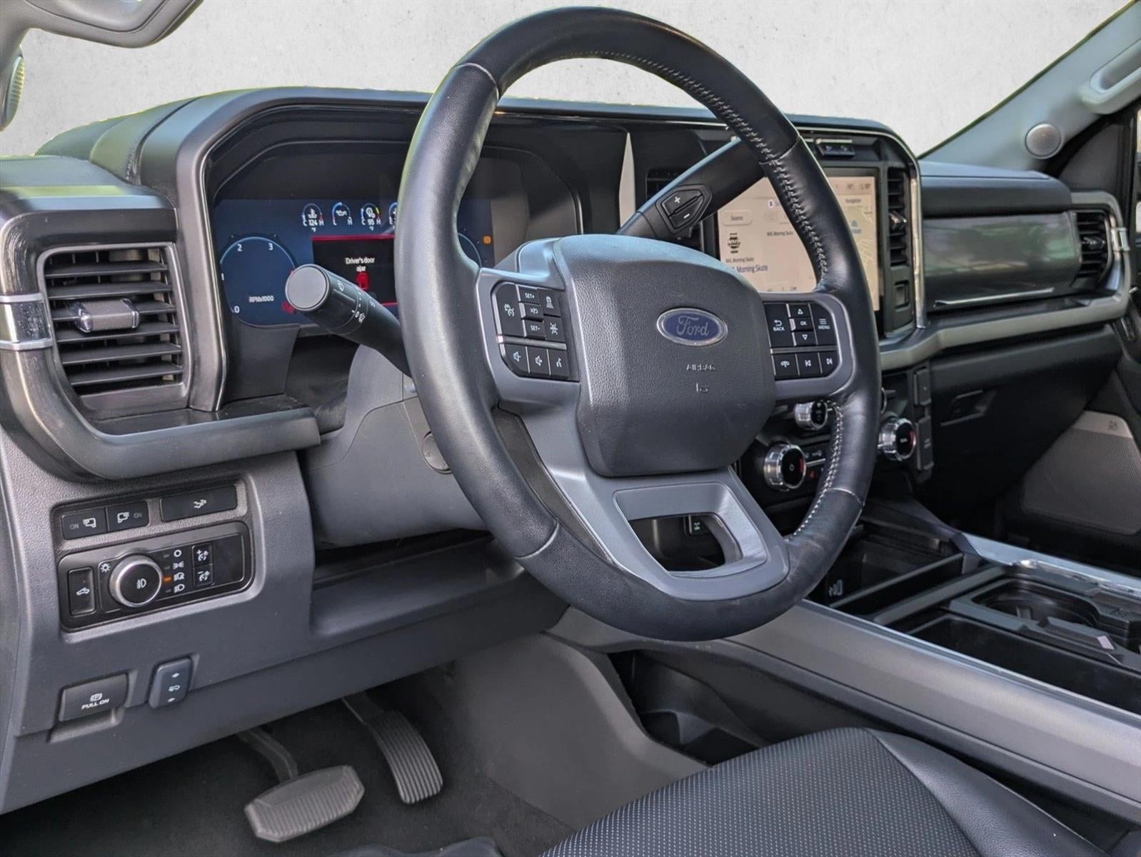 2024 Ford Super Duty F-250 SRW LARIAT 4WD Crew Cab 6.75' Box