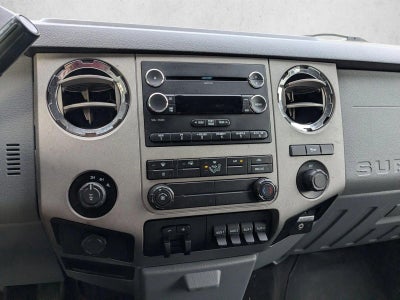 2016 Ford Super Duty F-350 SRW 4WD Crew Cab 6-3/4 Ft Box XLT