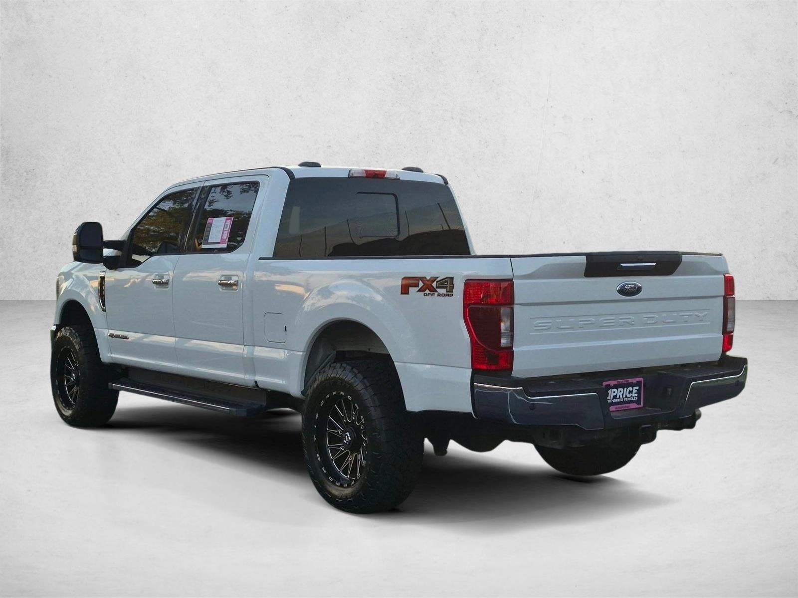 2022 Ford Super Duty F-350 SRW LARIAT 4WD Crew Cab 6.75' Box