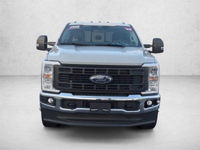 2025 Ford Super Duty F-350 DRW XL 4WD Crew Cab 8' Box
