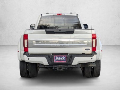 2020 Ford Super Duty F-450 DRW Platinum 4WD Crew Cab 8' Box