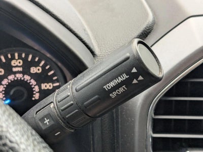 2015 Ford F-150 2WD SuperCrew 5-1/2 Ft Box XLT