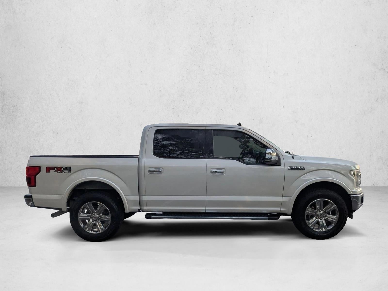 2019 Ford F-150 LARIAT 4WD SuperCrew 5.5' Box