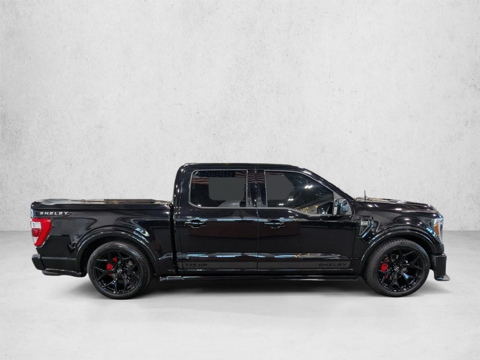 2022 Ford F-150 LARIAT 4WD SuperCrew 5.5' Box