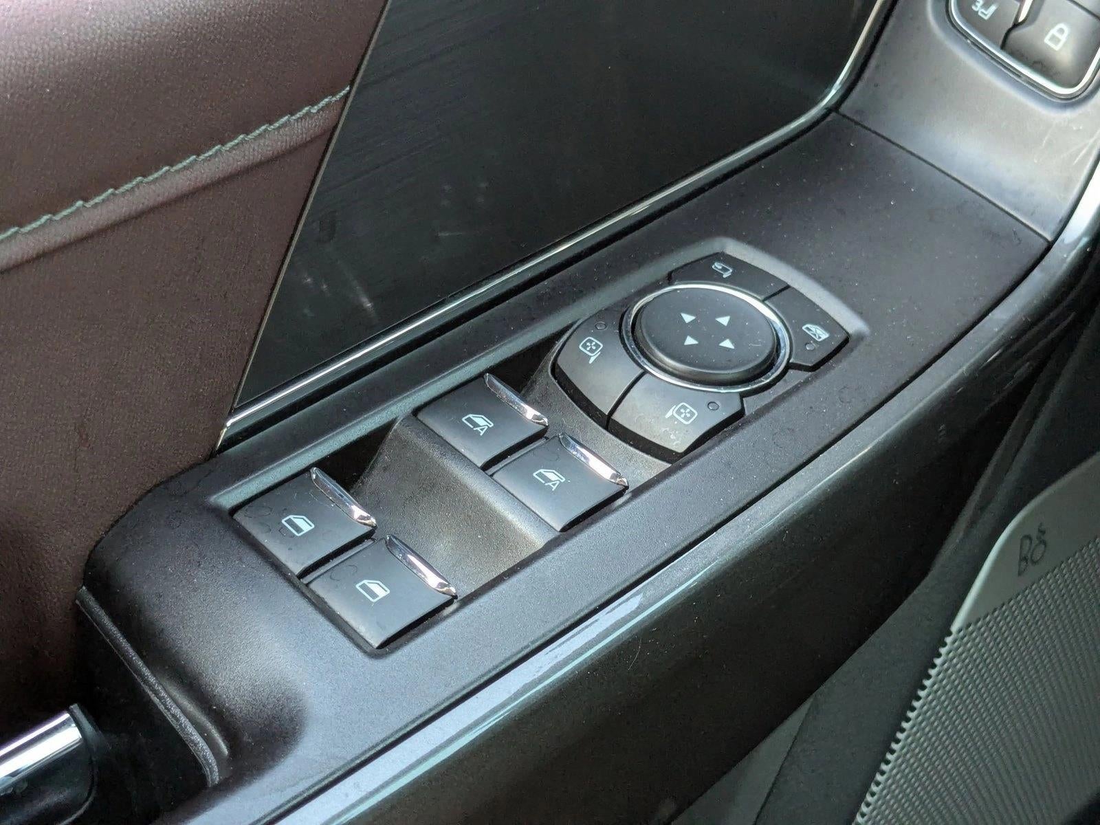 2021 Ford F-150 LARIAT 4WD SuperCrew 5.5' Box
