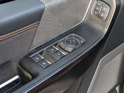 2022 Ford F-150 Platinum 4WD SuperCrew 5.5' Box
