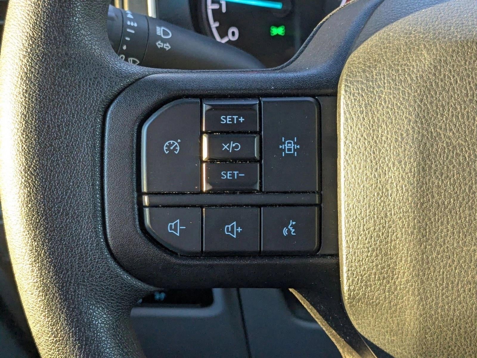 2023 Ford F-150 XL 2WD Reg Cab 6.5' Box