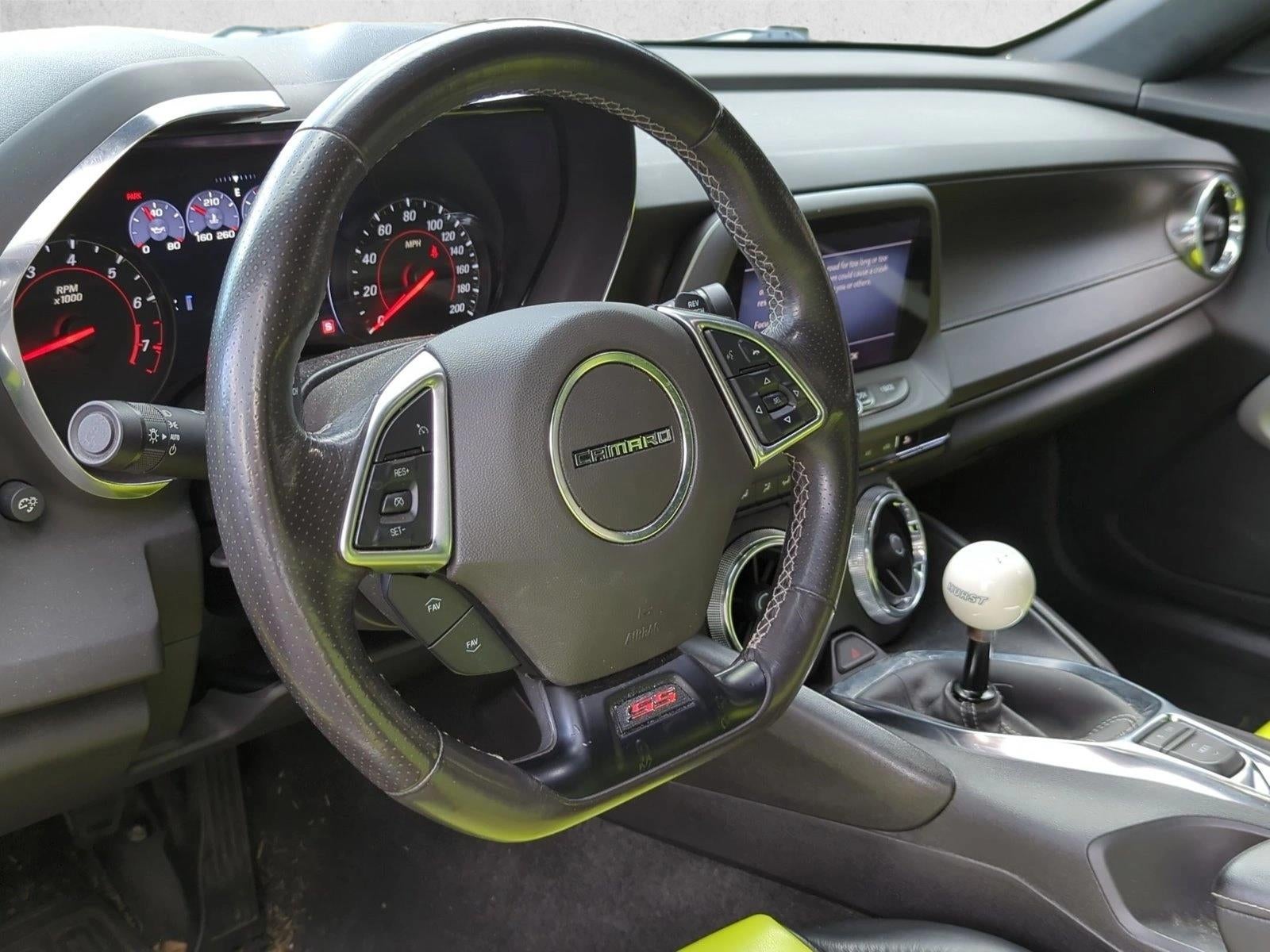2019 Chevrolet Camaro 2dr Coupe 1SS