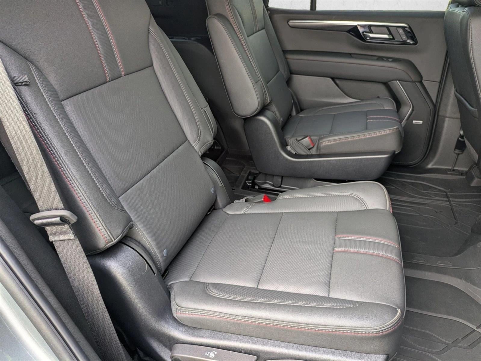 2026 Chevrolet Tahoe 2WD RST