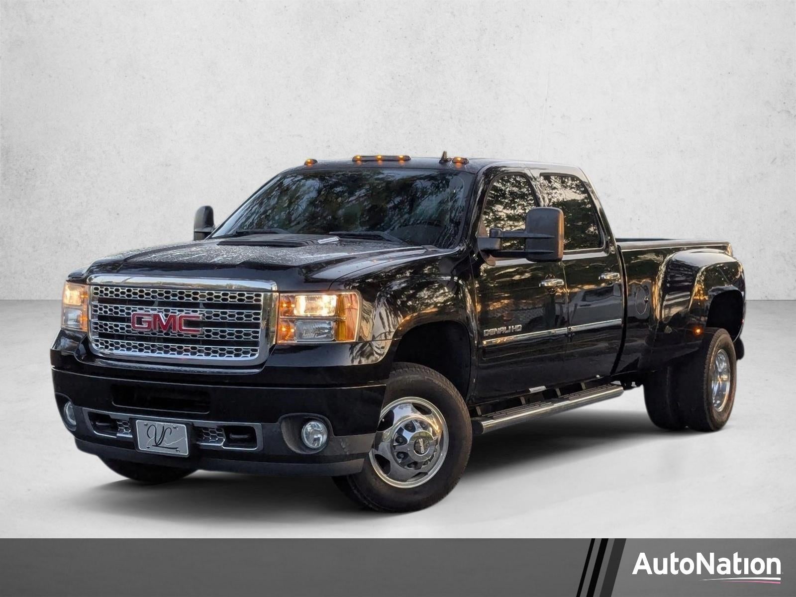 2013 GMC Sierra 3500HD Crew Cab Long Box 4-Wheel Drive Denali