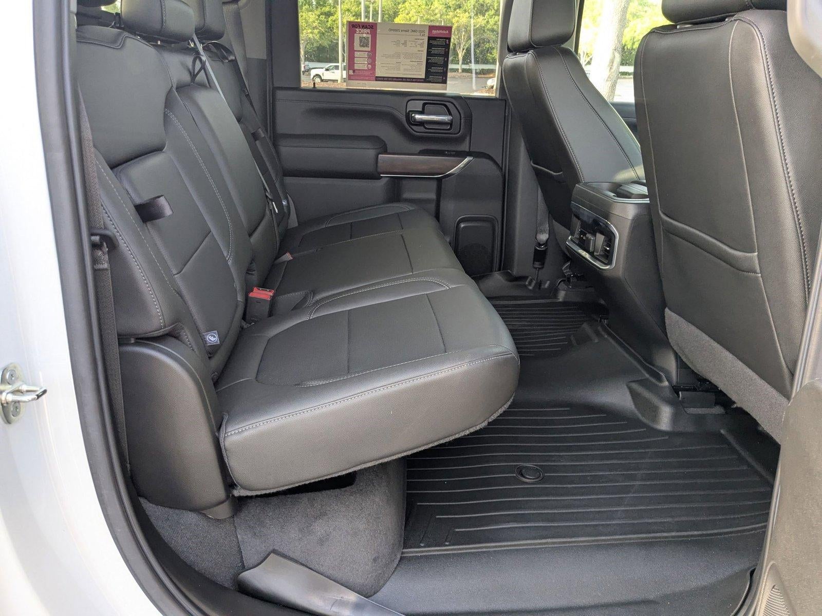 2022 GMC Sierra 2500 HD Crew Cab Standard Box 4-Wheel Drive SLT