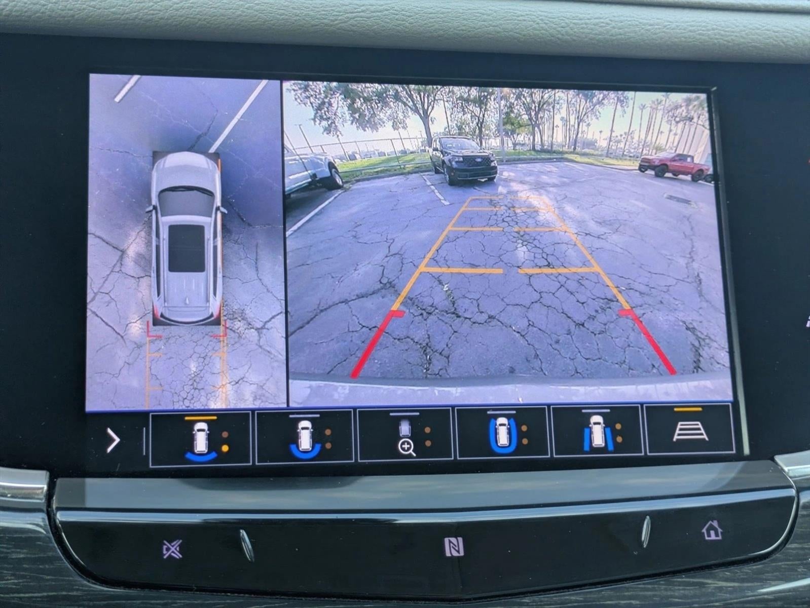 2020 Cadillac XT6 FWD 4dr Premium Luxury