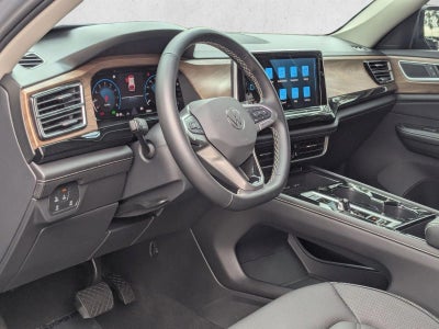2025 Volkswagen Atlas 2.0T SE w/Technology FWD